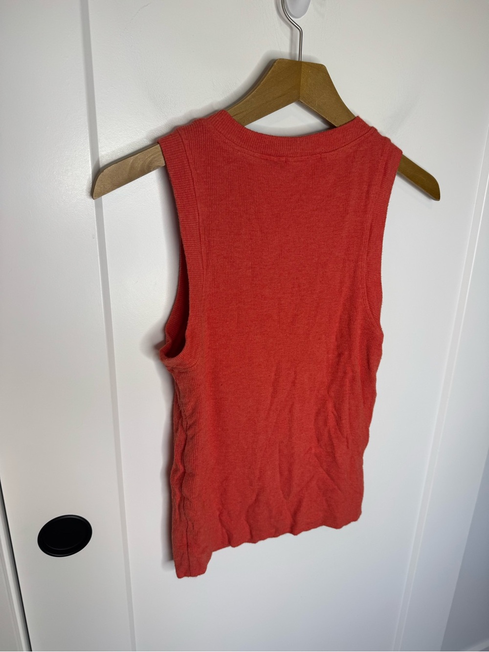 LNA Clothing Jones Ribbed Knit Wide Strap Tank Top Red Scoop Neck Size Medium - Picture 5 of 5